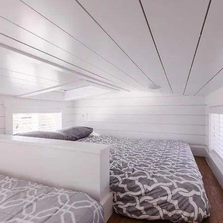 The Narrows Tiny Home Apple Valley Exterior photo