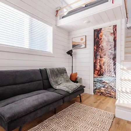 The Narrows Tiny Home Apple Valley Exterior photo